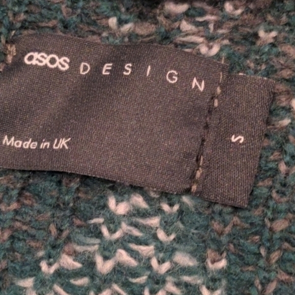 ASOS Argyle Plaid Knitted Gray and Green Cardigan Sweater size Small - Picture 5 of 6